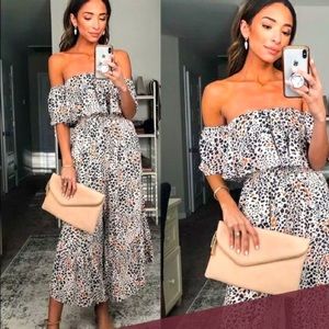 Off the shoulder, pocketed jumpsuit. Large